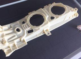 玩具飛機殼首版